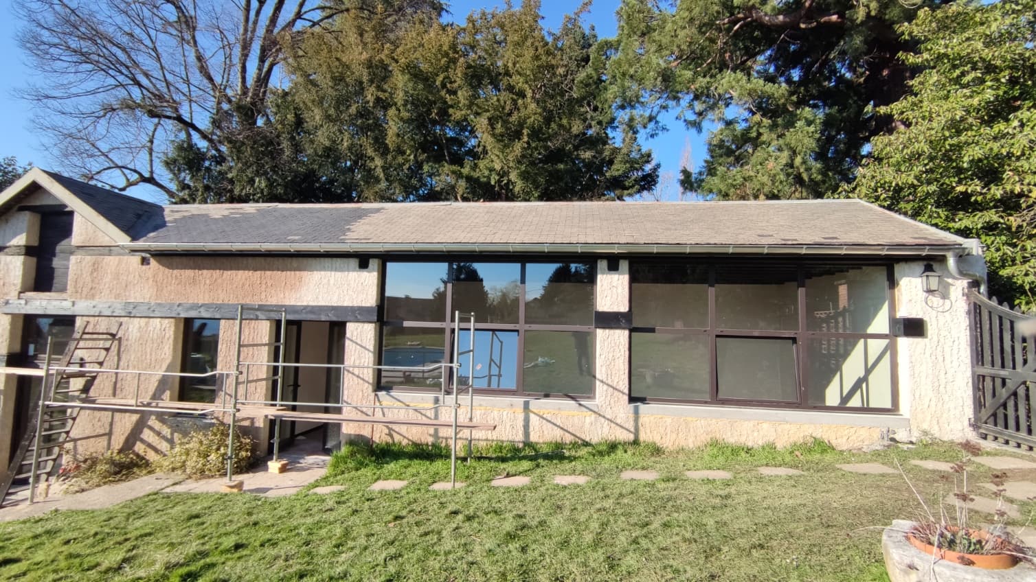 Rénovation d'un domaine de 4 bâtiments à TRESSERVE (2025)